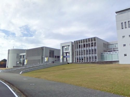 慶應義塾大学