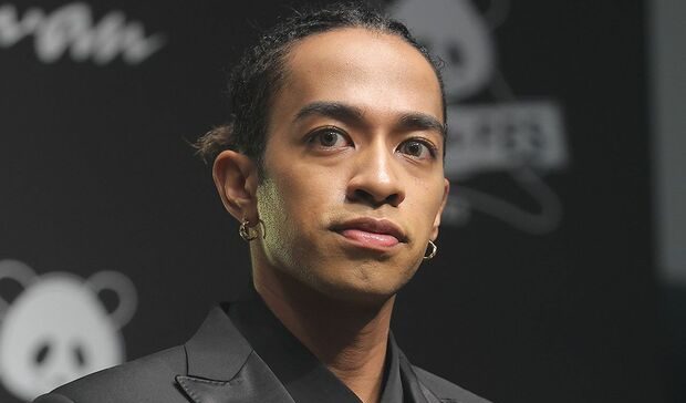 草間リチャード敬太