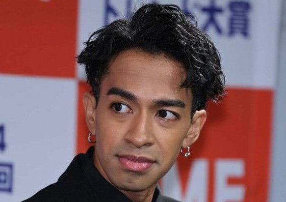 草間リチャード敬太