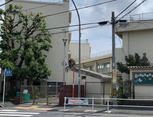 横浜市立万騎が原中学校