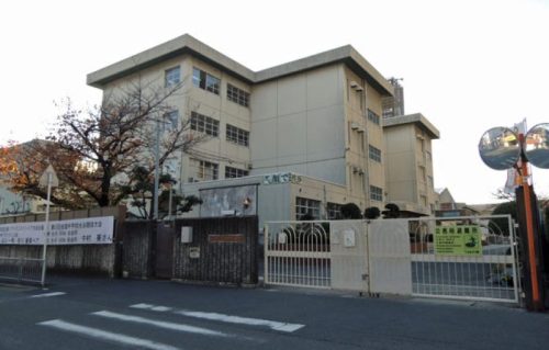 寝屋川市立友呂岐中学校　