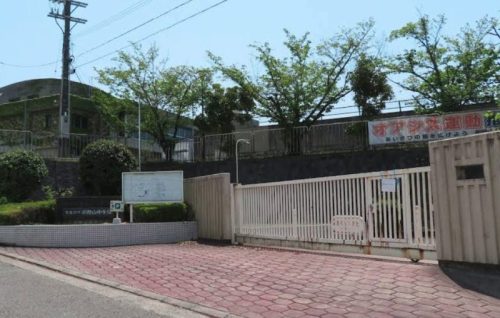 宝塚市立御殿山中学校