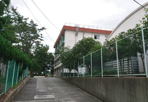 豊中市立緑地小学校