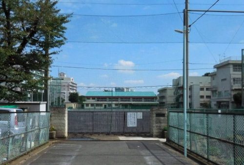 西東京市立柳沢中学校