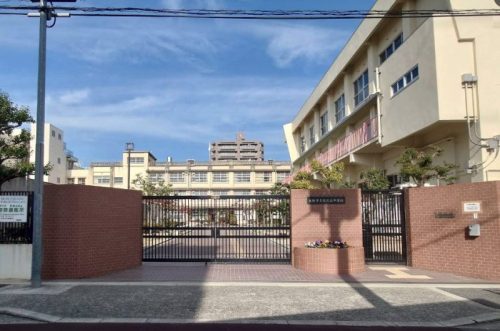大阪市立住之江中学校